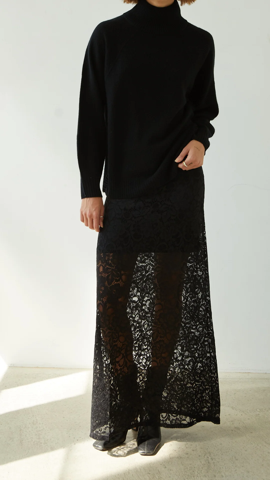 Alba Lace Skirt - Black - Image 6