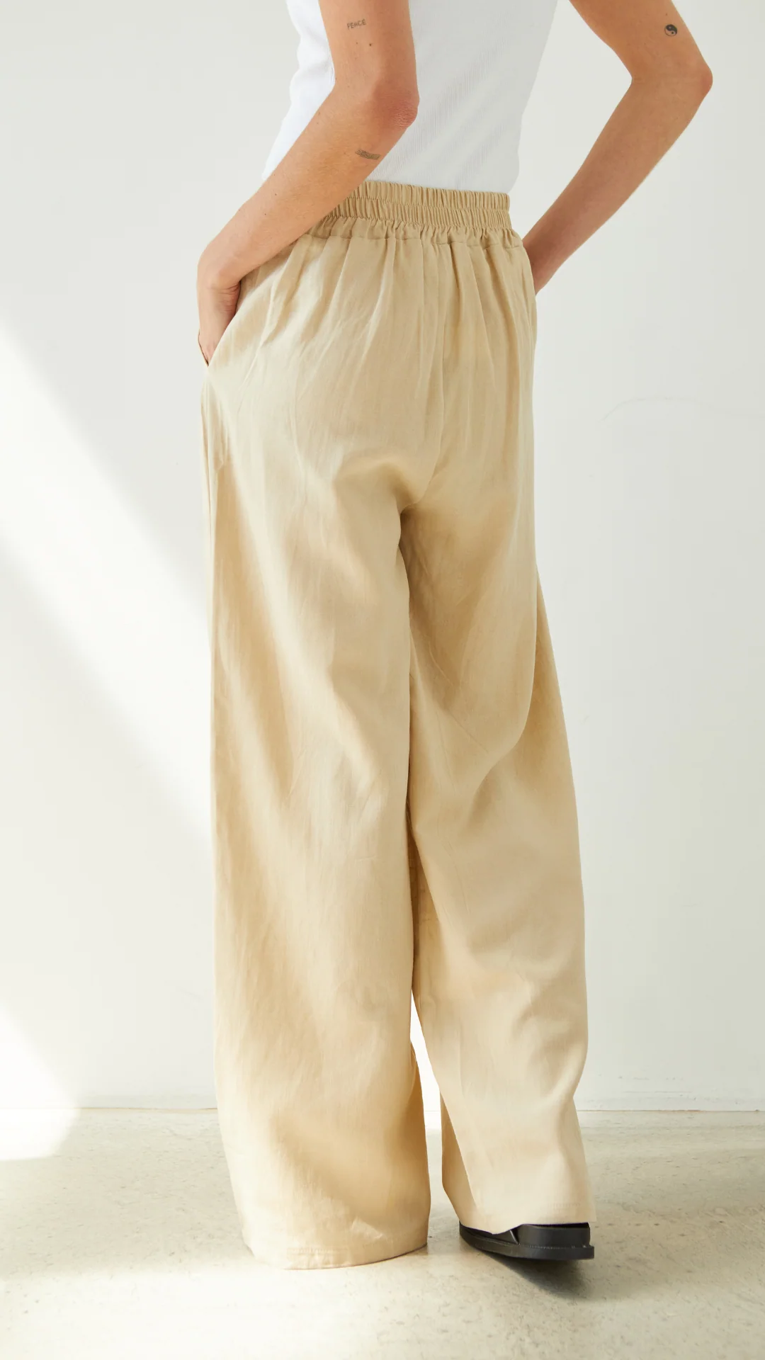 Alexis Linen Trousers - Sand - Image 5