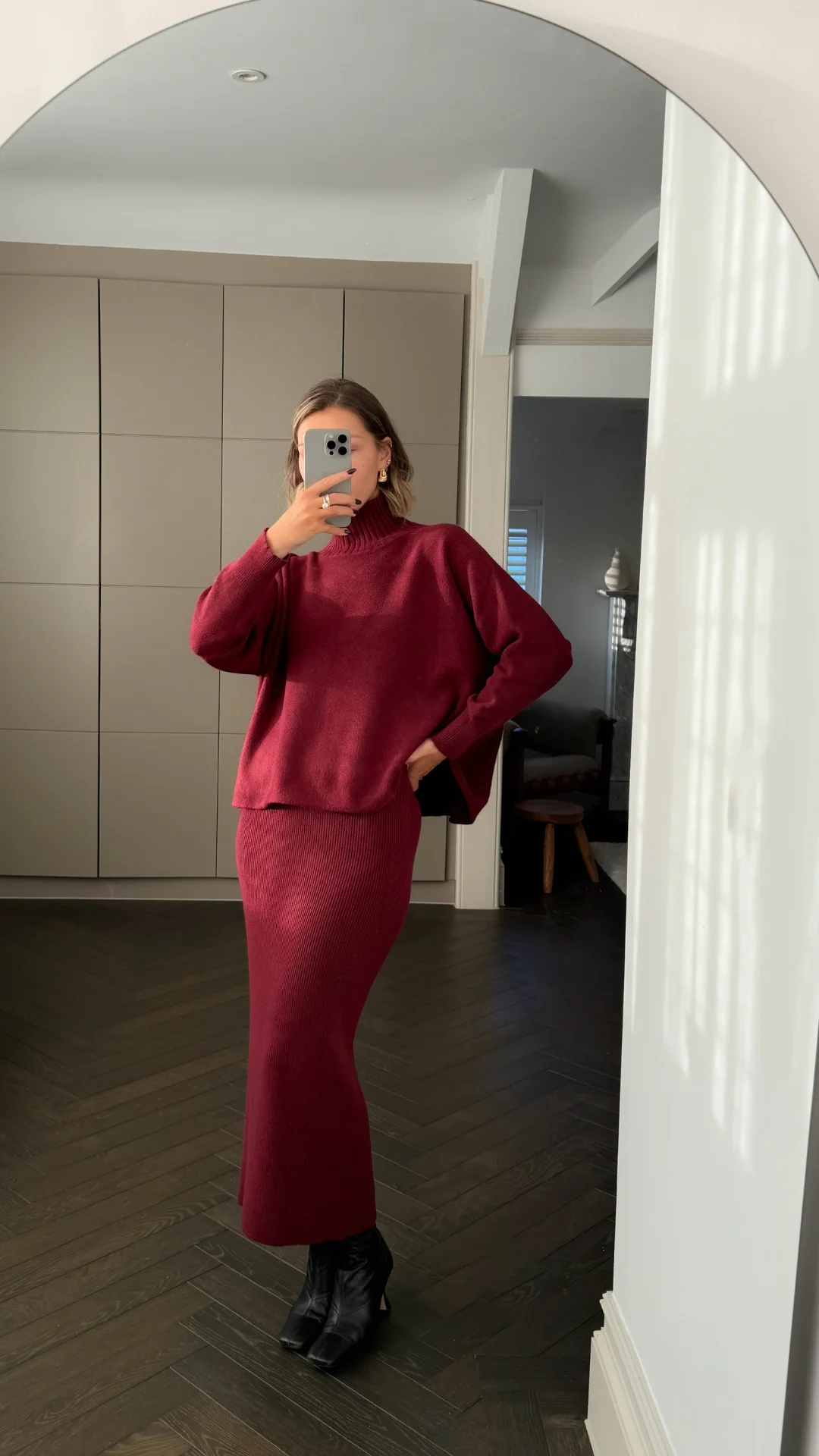 Alma Pencil Skirt - Dark Cherry - Image 12