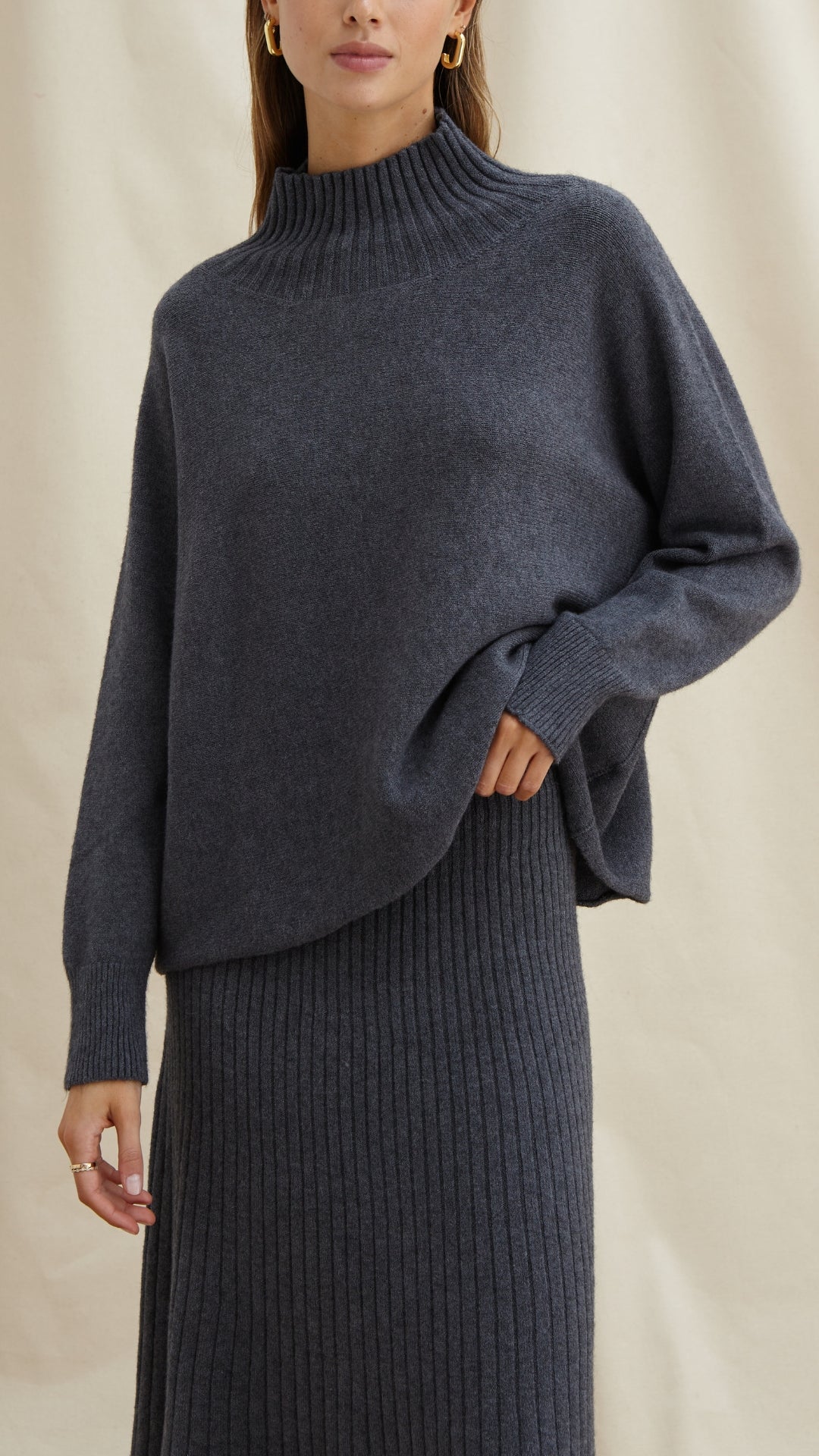 Alma Sweater - Anthracite - Image 2