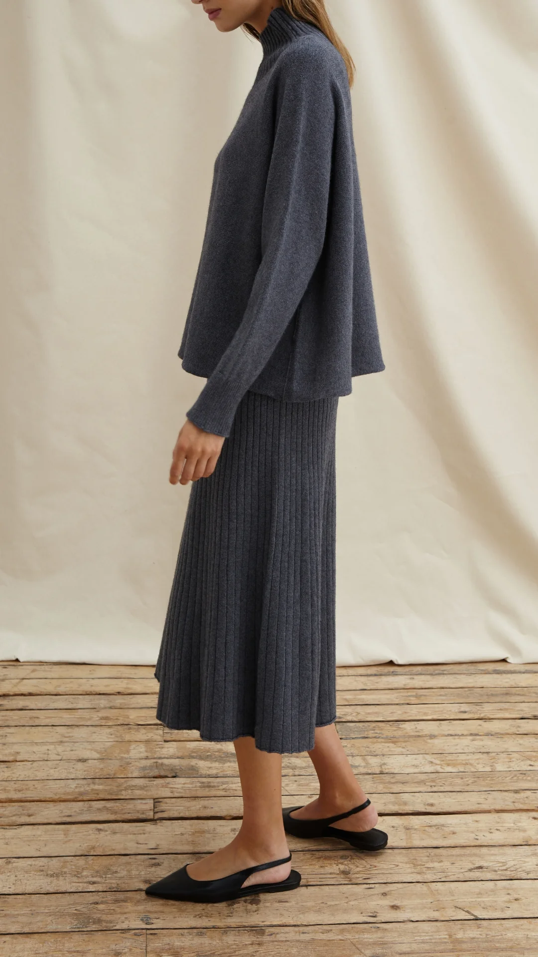Alma Sweater - Anthracite - Image 3