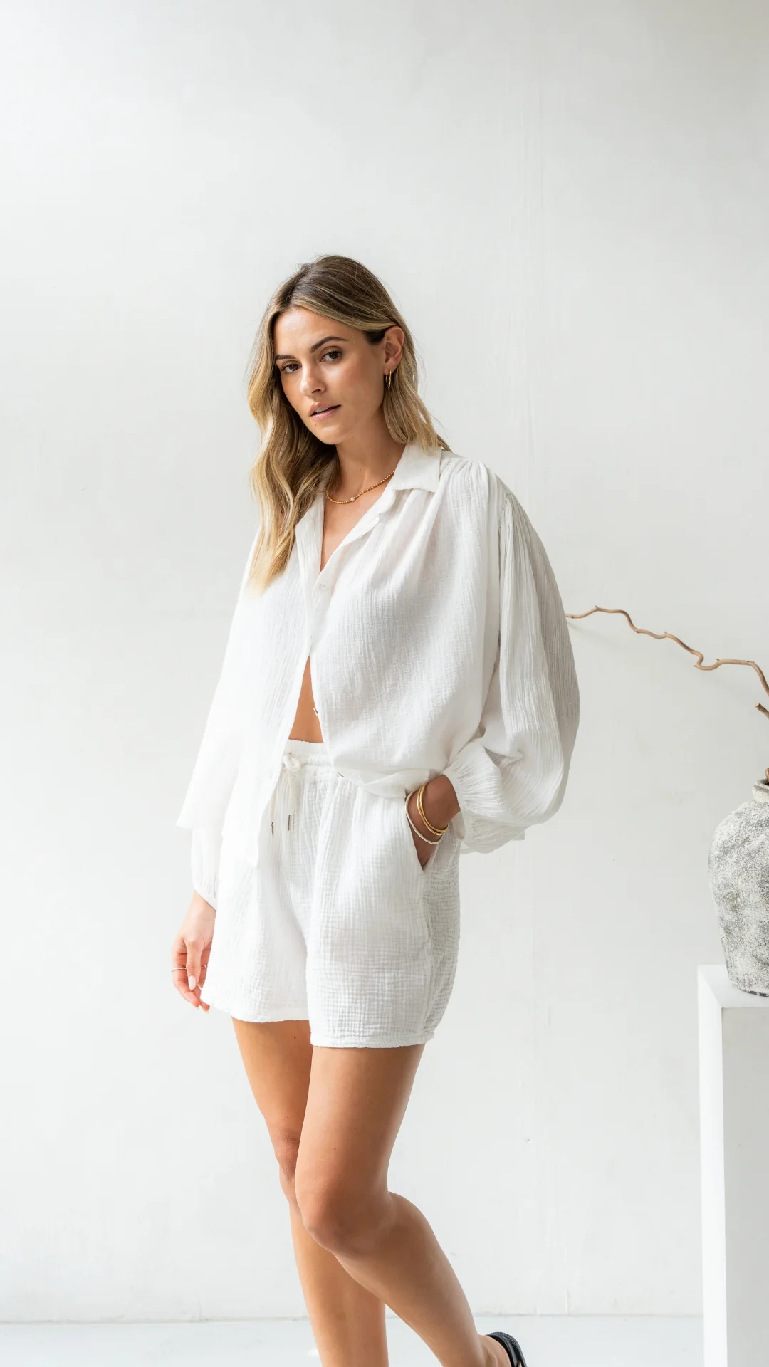 Anais Shorts - White - Image 5