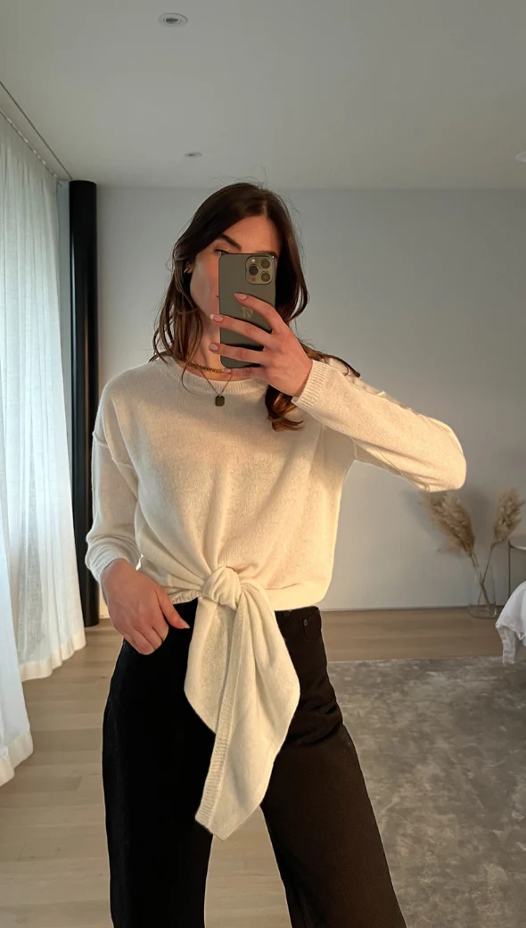 Christa Cashmere Sweater - Ivory - Image 3