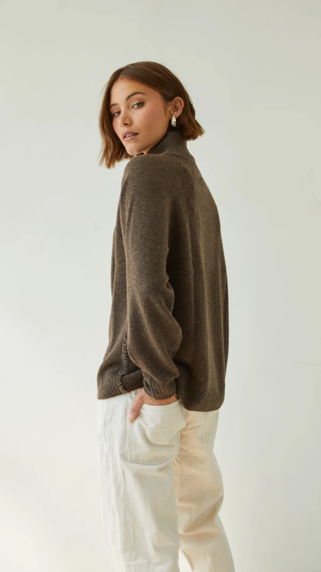 Cian Cashmere Sweater - Bark - Image 8