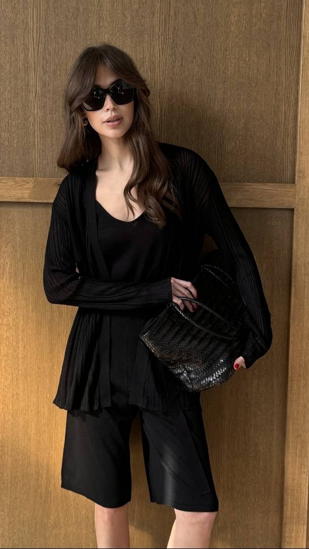 Faye Knit Bermuda - Black - Image 5