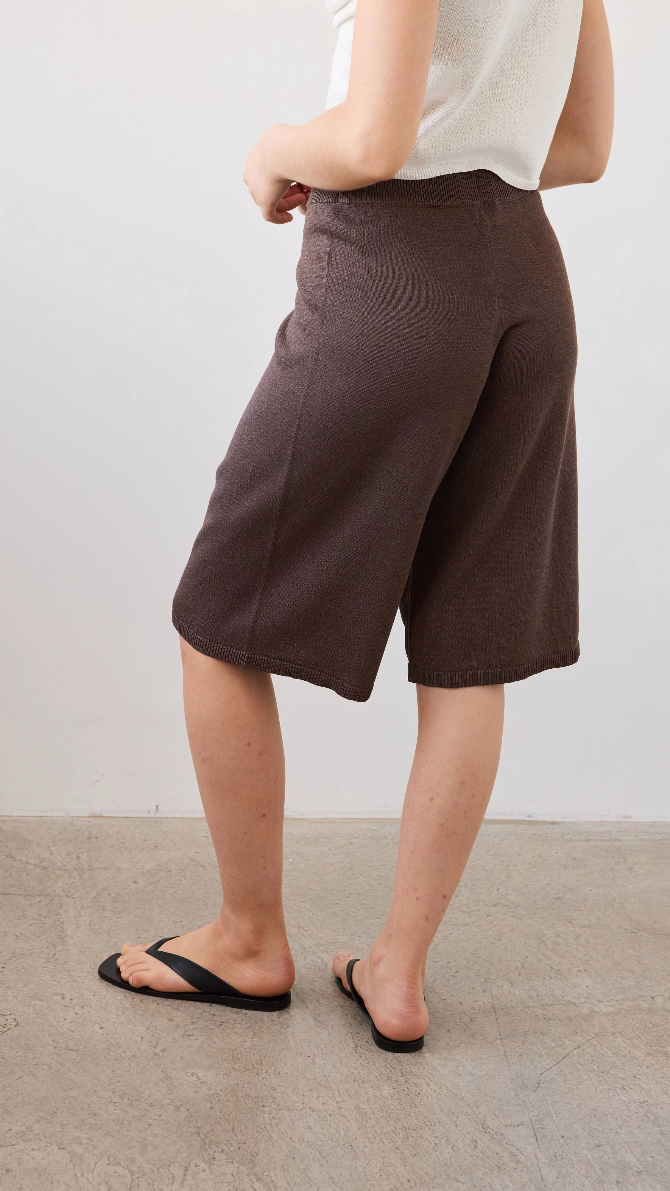 Faye Knit Bermuda - Mink - Image 19