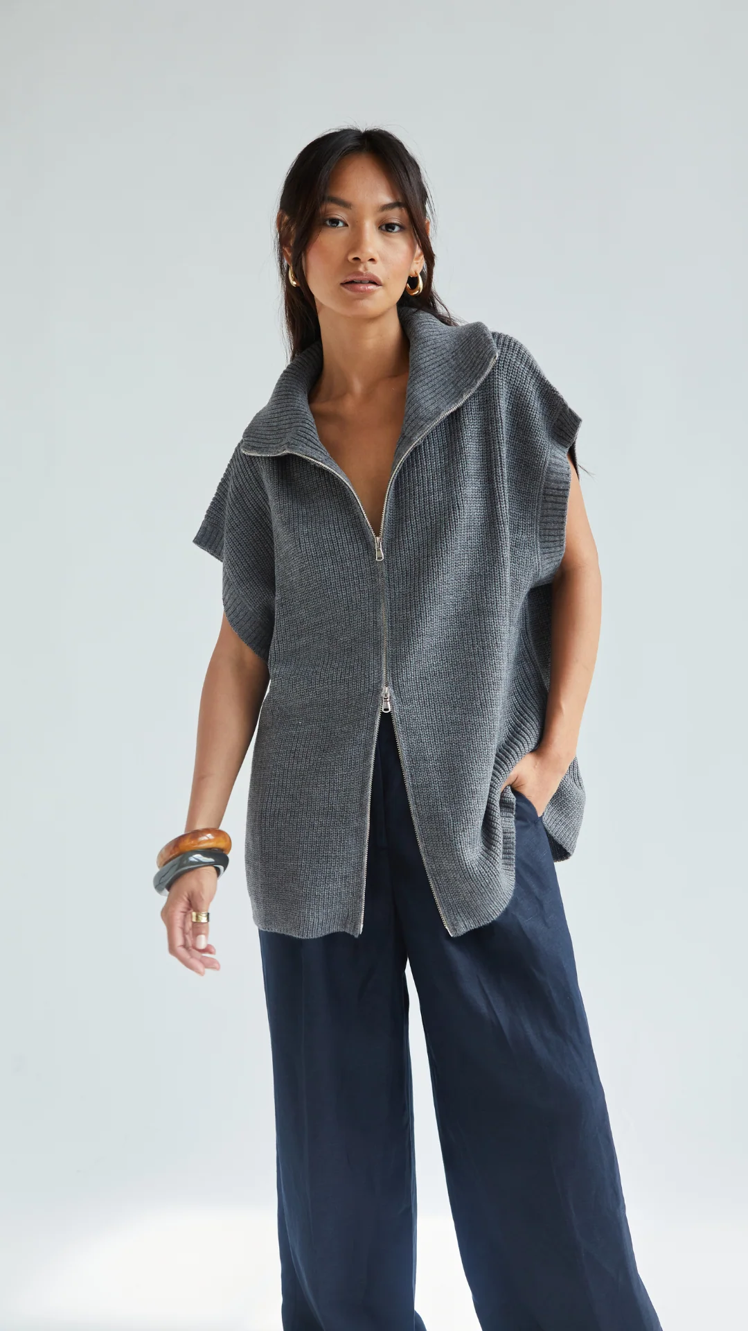 Millie Sleeveless Knit Cardigan - Grey - Image 11