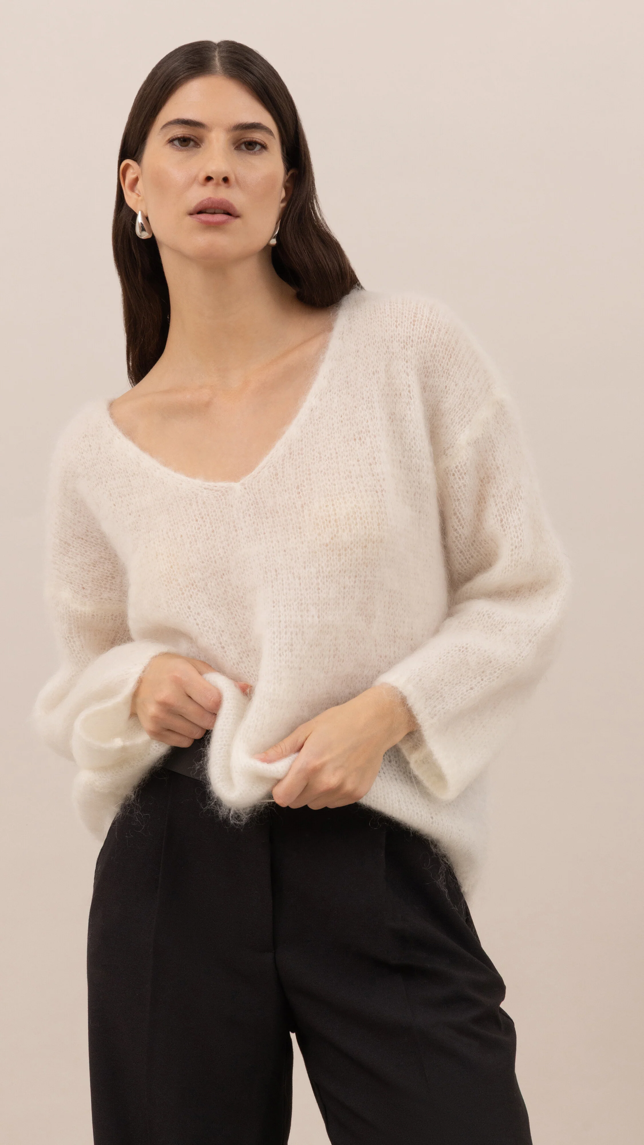 Tess Mohair V-Neck Sweater - Ivory - Image 4